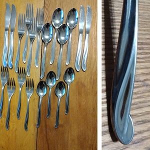 4 Place Settings International Silver Stainless Flatware Set Space 20 pieces